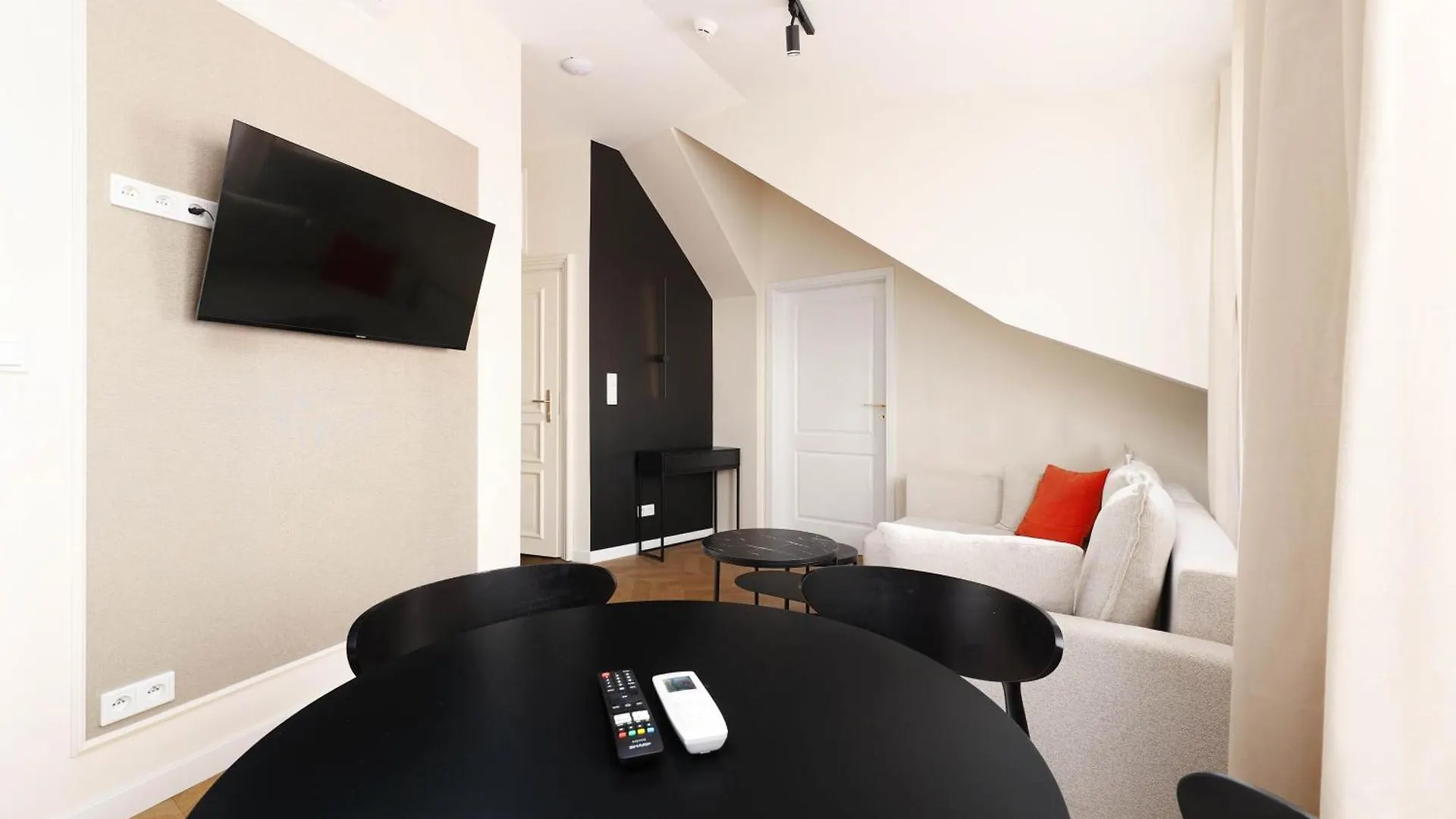 קרקוב Hetman Main Square Apartments